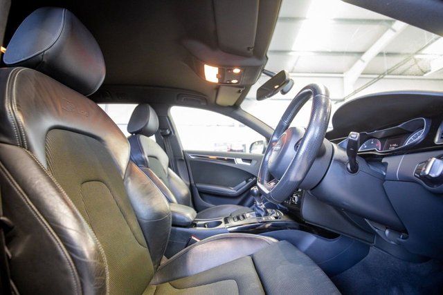 2013 Audi A4 Avant 2L Black Edition 5dr - Photo 3