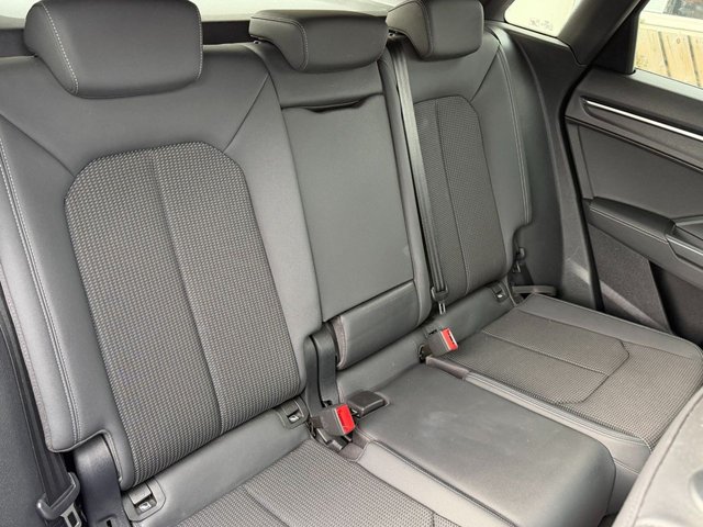 2019 Audi Q3 2L S Line 5dr - Photo 10