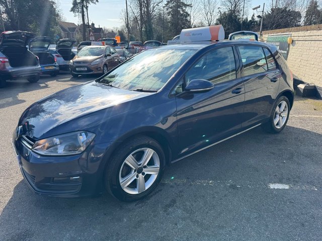 2015 VOLKSWAGEN GOLF 2015 1.4 TSI BlueMotion Tech Match Hatchback 5dr Petrol Manual Euro 6 (s/s) (125 ps)
        
          2 OWNERS, 2 KEYS, NEW MOT - Photo 4