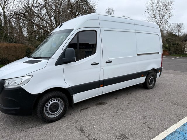 View our MERCEDES-BENZ SPRINTER