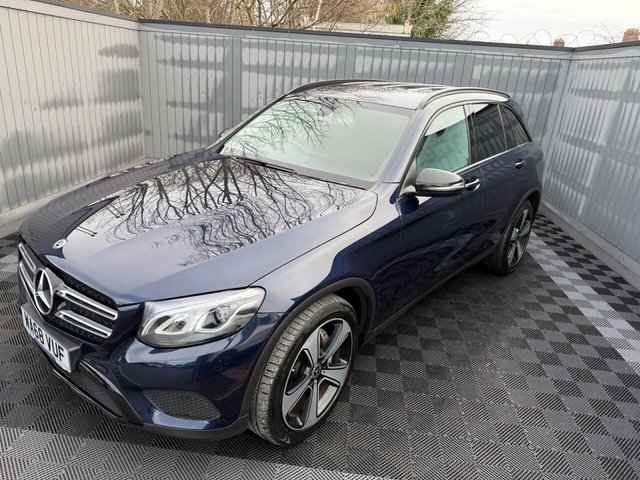 2018 Mercedes-Benz GLC - Photo 2