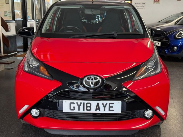 2018 TOYOTA AYGO 1.0 VVT-i x-cite 4 Red Bi-Tone Hatchback 5dr Petrol Manual Euro 6 (68 ps) - Photo 8