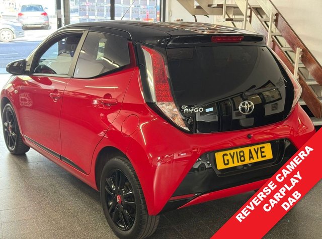 2018 TOYOTA AYGO 1.0 VVT-i x-cite 4 Red Bi-Tone Hatchback 5dr Petrol Manual Euro 6 (68 ps) - Photo 2