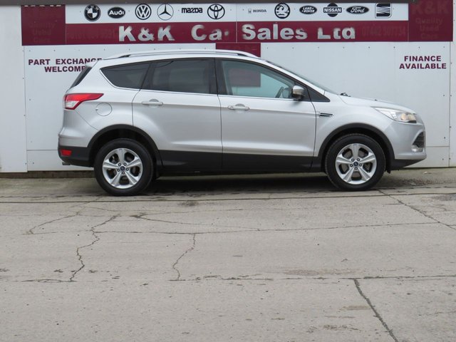 2014 FORD KUGA 2014 2.0 TDCi Zetec SUV 5dr Diesel Powershift AWD Euro 5 (140 ps) - Photo 3