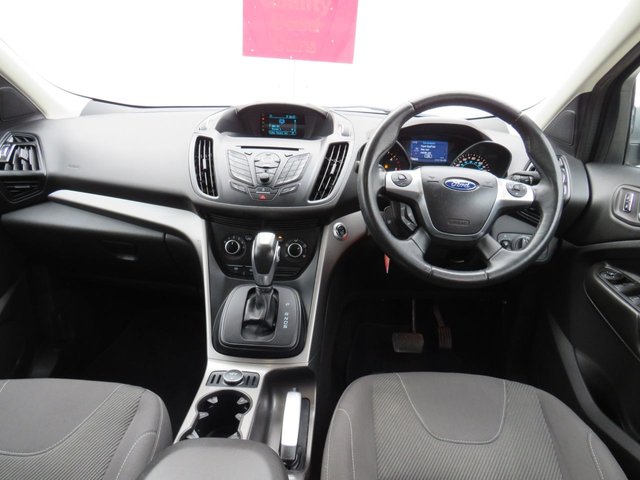 2014 FORD KUGA 2014 2.0 TDCi Zetec SUV 5dr Diesel Powershift AWD Euro 5 (140 ps) - Photo 2