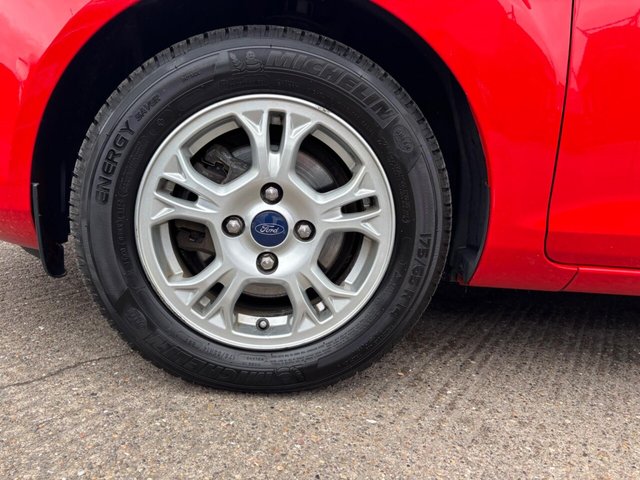 2015 FORD FIESTA 1.5 TDCi ECOnetic Zetec Euro 6 (s/s) 5dr - Photo 5