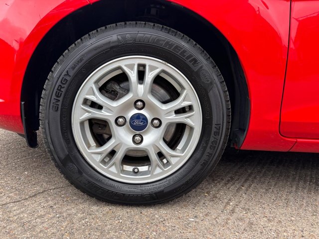 2015 FORD FIESTA 1.5 TDCi ECOnetic Zetec Euro 6 (s/s) 5dr - Photo 6