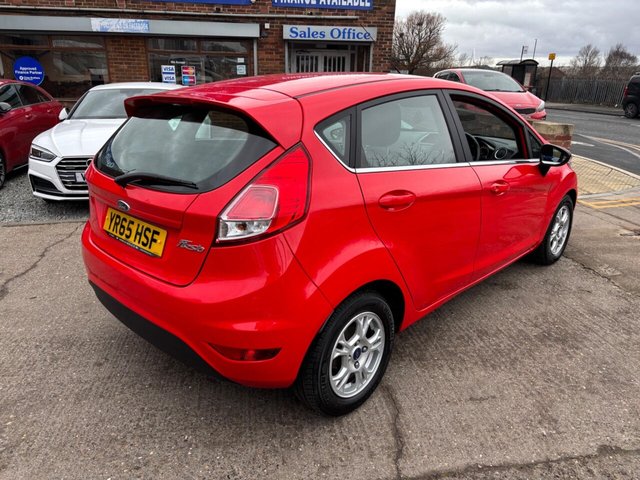 2015 FORD FIESTA 1.5 TDCi ECOnetic Zetec Euro 6 (s/s) 5dr - Photo 12