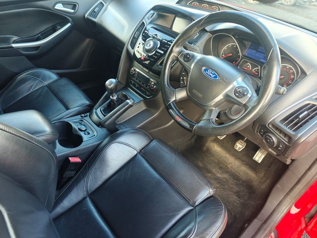 2012 FORD FOCUS - Photo 4