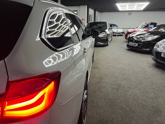 2017 BMW 3 SERIES - Photo 12