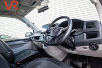 USED 2017 S VOLKSWAGEN TRANSPORTER 2.0 TDI T30 BlueMotion Tech Trendline Kombi Double Cab 5dr Diesel DSG FWD SWB Euro 6 (s/s) (150 ps) Rear Rock & Roll Bed + Pioneer Audio System + 7 Seats