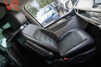 USED 2017 S VOLKSWAGEN TRANSPORTER 2.0 TDI T30 BlueMotion Tech Trendline Kombi Double Cab 5dr Diesel DSG FWD SWB Euro 6 (s/s) (150 ps) Rear Rock & Roll Bed + Pioneer Audio System + 7 Seats