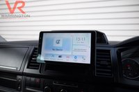 USED 2017 S VOLKSWAGEN TRANSPORTER 2.0 TDI T30 BlueMotion Tech Trendline Kombi Double Cab 5dr Diesel DSG FWD SWB Euro 6 (s/s) (150 ps) Rear Rock & Roll Bed + Pioneer Audio System + 7 Seats