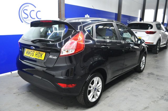 2016 Ford Fiesta 1L Zetec 5dr - Photo 3