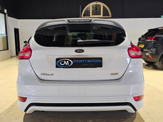 2017 Ford Focus 1L St-Line 5dr - Photo 10