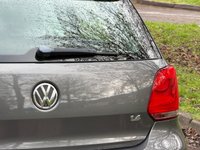 USED 2010 60 VOLKSWAGEN POLO 1.4 SE Hatchback 5dr Petrol Manual Euro 5 (85 ps) 