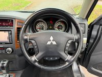 USED 2014 14 MITSUBISHI SHOGUN 3.2 DI-DC SG3 SUV 5dr Diesel Auto 4WD Euro 5 LWB (197 ps) 