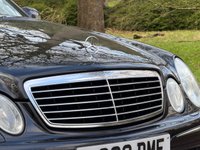 USED 2003 03 MERCEDES-BENZ E-CLASS 2.6 E240 Avantgarde Saloon 4dr Petrol Automatic (247 g/km, 177 bhp) 