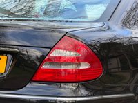 USED 2003 03 MERCEDES-BENZ E-CLASS 2.6 E240 Avantgarde Saloon 4dr Petrol Automatic (247 g/km, 177 bhp) 