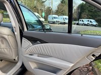 USED 2003 03 MERCEDES-BENZ E-CLASS 2.6 E240 Avantgarde Saloon 4dr Petrol Automatic (247 g/km, 177 bhp) 