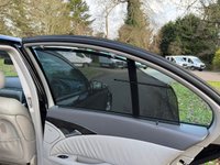 USED 2003 03 MERCEDES-BENZ E-CLASS 2.6 E240 Avantgarde Saloon 4dr Petrol Automatic (247 g/km, 177 bhp) 