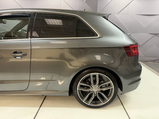 2015 AUDI S3 2.0 TFSI Hatchback 3dr Petrol Manual quattro Euro 6 (s/s) (300 ps) - Photo 11
