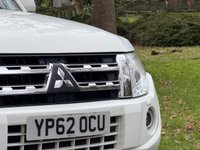 USED 2012 62 MITSUBISHI SHOGUN 3.2 DI-DC SG3 SUV 5dr Diesel Auto 4WD Euro 5 LWB (197 ps) 