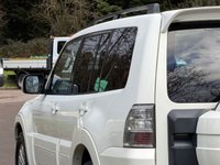 USED 2012 62 MITSUBISHI SHOGUN 3.2 DI-DC SG3 SUV 5dr Diesel Auto 4WD Euro 5 LWB (197 ps) 