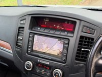 USED 2012 62 MITSUBISHI SHOGUN 3.2 DI-DC SG3 SUV 5dr Diesel Auto 4WD Euro 5 LWB (197 ps) 