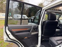 USED 2012 62 MITSUBISHI SHOGUN 3.2 DI-DC SG3 SUV 5dr Diesel Auto 4WD Euro 5 LWB (197 ps) 