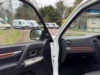 USED 2012 62 MITSUBISHI SHOGUN 3.2 DI-DC SG3 SUV 5dr Diesel Auto 4WD Euro 5 LWB (197 ps) 