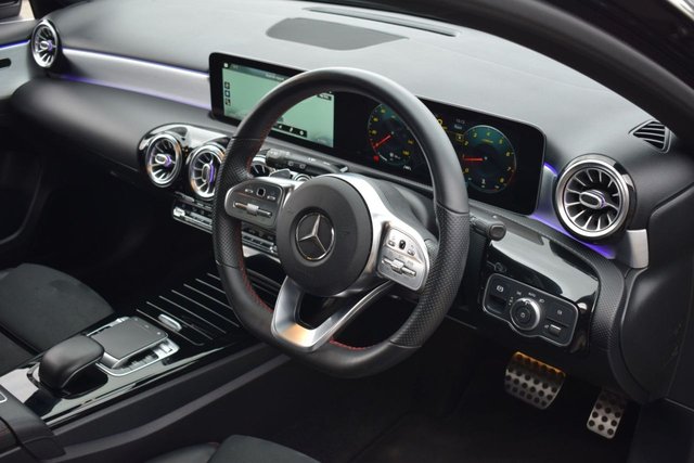 2018 Mercedes-Benz A-Class 1.3L Amg Line 5dr - Photo 11