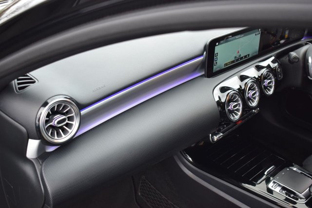 2018 Mercedes-Benz A-Class 1.3L Amg Line 5dr - Photo 7