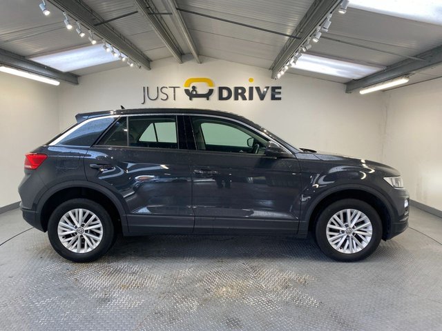 2019 Volkswagen T-Roc 1L S 5dr - Photo 6