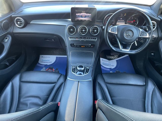 2017 MERCEDES-BENZ GLC 2.1 GLC220d AMG Line (Premium) SUV 5dr Diesel G-Tronic 4MATIC Euro 6 (s/s) (170 ps) - Photo 2