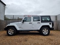 USED 2014 14 JEEP WRANGLER 2.8 CRD Sahara SUV 4dr Diesel Auto 4WD Euro 5 (197 bhp) ** WE OFFER FINANCE ON THIS CAR **