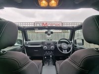 USED 2014 14 JEEP WRANGLER 2.8 CRD Sahara SUV 4dr Diesel Auto 4WD Euro 5 (197 bhp) ** WE OFFER FINANCE ON THIS CAR **