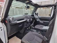 USED 2014 14 JEEP WRANGLER 2.8 CRD Sahara SUV 4dr Diesel Auto 4WD Euro 5 (197 bhp) ** WE OFFER FINANCE ON THIS CAR **