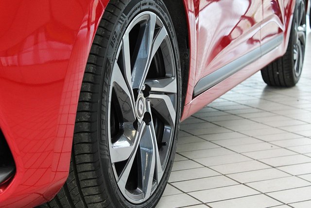 2021 RENAULT CLIO 1.0 TCe RS Line Hatchback 5dr Petrol Manual Euro 6 (s/s) (90 ps) - Photo 6