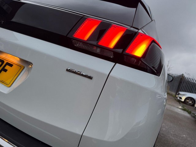 2019 PEUGEOT 3008 1.5 BlueHDi GT Line Premium Euro 6 (s/s) 5dr - Photo 11