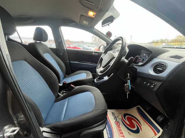 2014 HYUNDAI I10 1.2 Premium Hatchback 5dr Petrol Auto Euro 5 (87 ps) - Photo 6