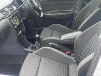USED 2018 68 SKODA RAPID SPACEBACK 1.0 TSI SE Sport Hatchback 5dr Petrol Manual Euro 6 (s/s) (95 ps) * SATNAV *   PANROOF *