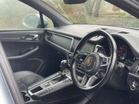 USED 2018 68 PORSCHE MACAN 2.0T SUV 5dr Petrol PDK 4WD Euro 6 (s/s) (245 ps) 
