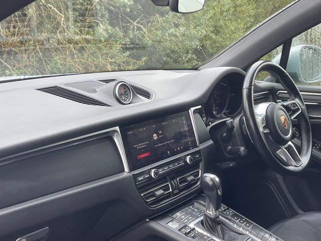 2018 PORSCHE MACAN 2.0T SUV 5dr Petrol PDK 4WD Euro 6 (s/s) (245 ps) - Photo 5