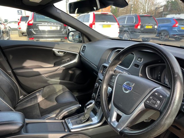 2015 Volvo V40 1.5L R-Design Nav 5dr - Photo 12
