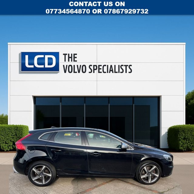 2015 Volvo V40 1.5L R-Design Nav 5dr - Photo 4