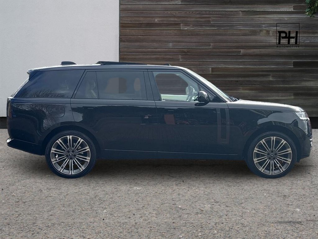 USED 2025 25 LAND ROVER RANGE ROVER 4.4 P530 V8 Autobiography SUV 5dr Petrol Auto 4WD Euro 6 (s/s) (LWB, 7Seat) (530 ps) VAT Q|1 OWNER|ELECTRIC TOW BAR