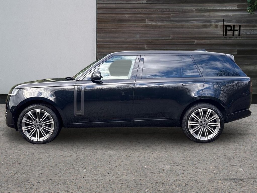 USED 2025 25 LAND ROVER RANGE ROVER 4.4 P530 V8 Autobiography SUV 5dr Petrol Auto 4WD Euro 6 (s/s) (LWB, 7Seat) (530 ps) VAT Q|1 OWNER|ELECTRIC TOW BAR