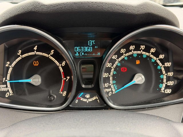 2016 Ford Fiesta - Photo 7