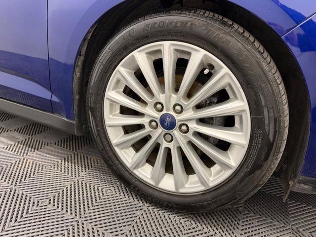 2017 FORD C-MAX 1.0T EcoBoost Titanium MPV 5dr Petrol Manual Euro 6 (s/s) (125 ps) - Photo 10